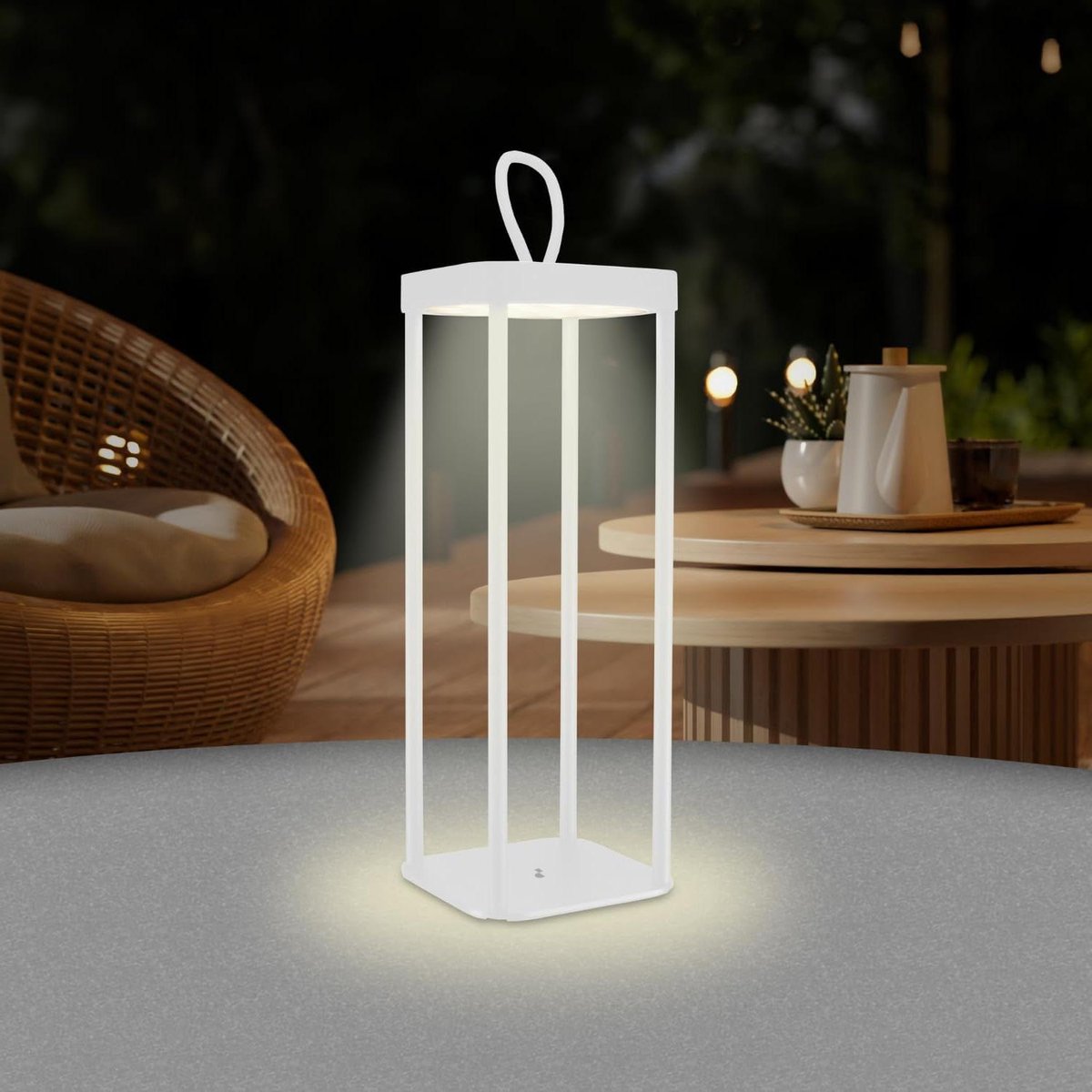 Oplaadbare LED Lantaarn - Draagbare Lamp Sfeerverlichting - Buiten Bijeenkomsten - Instelbare Lichtintensiteit - 15x15x40 cm - Wit