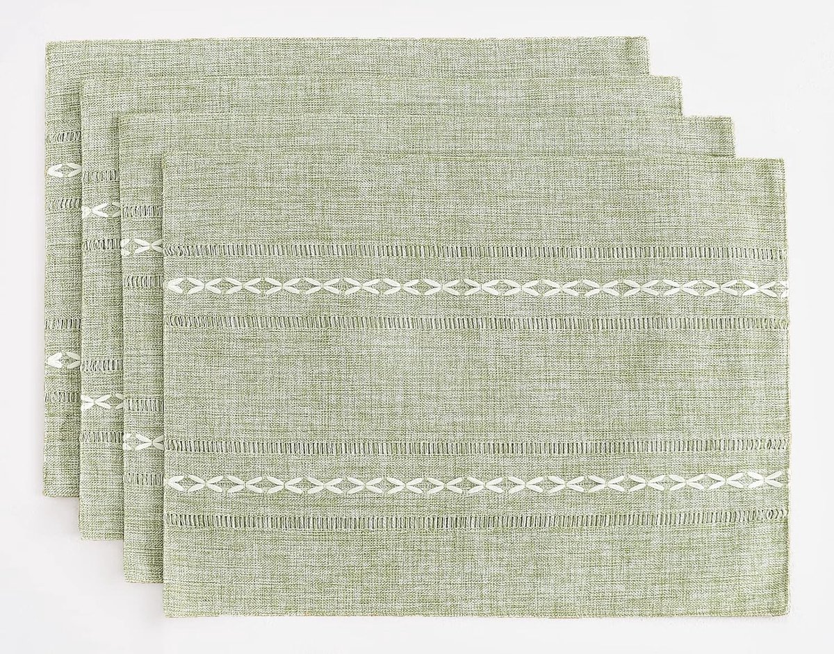Set van 4 placemats van katoen en linnen - Saliegroen borduurwerk - 30x45 cm - Hittebestendig - Opengewerkt ontwerp - 3D gestreepte placemat met kleurblokken - Warmte-isolerende onderlegger