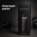 Bouteille d'eau EVOLVE en acier inoxydable dans un emballage noir avec le texte 'Livré solidement emballé'.