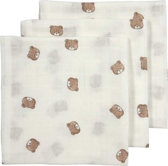 Drie witte mousseline doeken met een bruine berenprint.