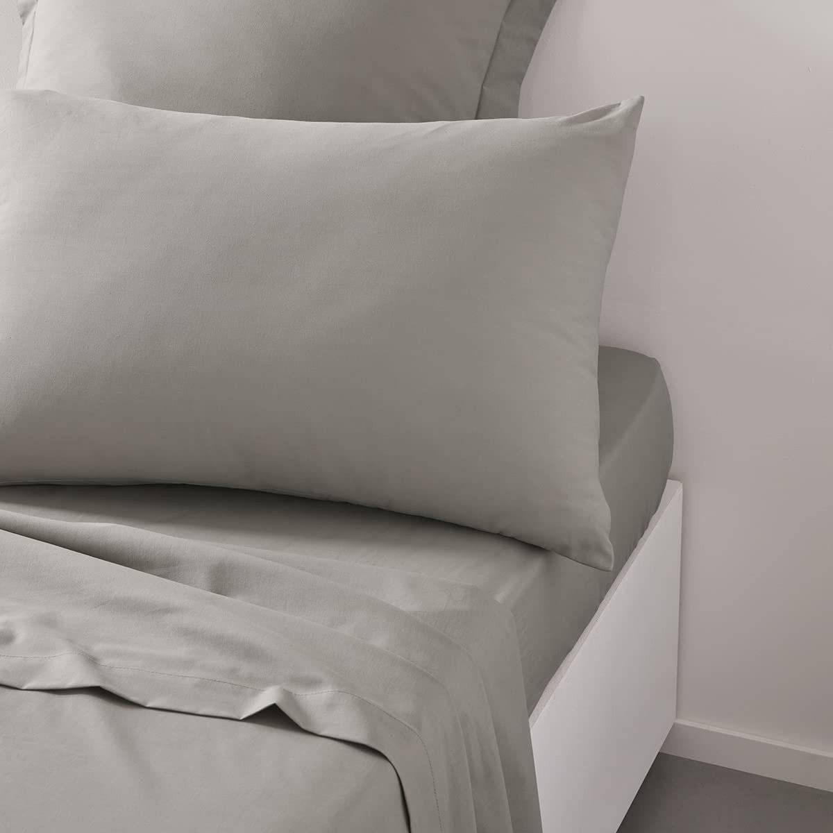 Omgoods - Set van 2 Effen Kussenhoezen van 100% Katoen