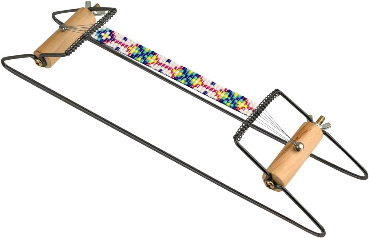 Parelweefstoel van metaal, 30 x 7 cm.