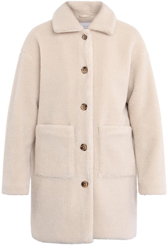 Veste crème en teddy, avec boutons, poches plaquées et grand col.