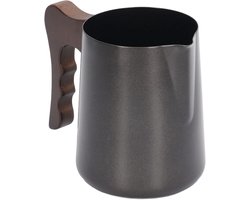 Melkopschuimkan Roestvrijstaal - Koffiekan Stoomkan - Latte Art Gieten - Adelaarsmonduitloop - 600 ml - Bruin Handvat