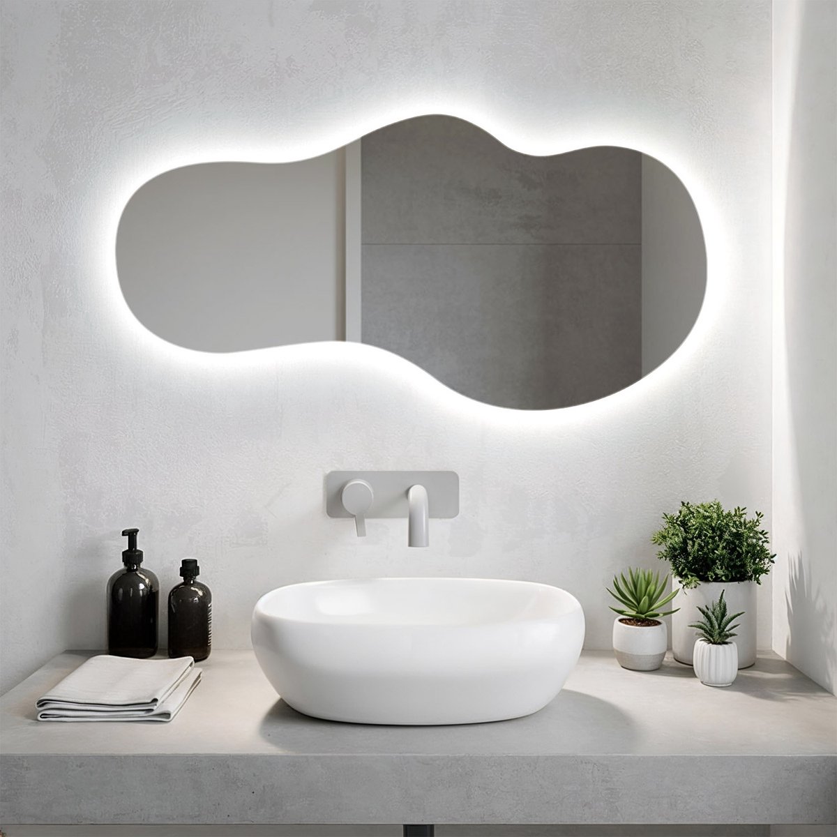 Coloray Toiletspiegel LED - Spiegel met Verlichting - 45 cm x 90 cm - Hangspiegel met verlichting - Grote Organische Spiegel Met Verlichting - Grote Organische Badkamerspiegel LED - Koel Wit 6500K
