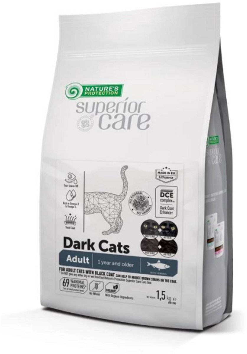 Nature's Protection Superior Care - alle rassen - volwassen donkere katten - Graanvrij met haring - 1,5 kg
