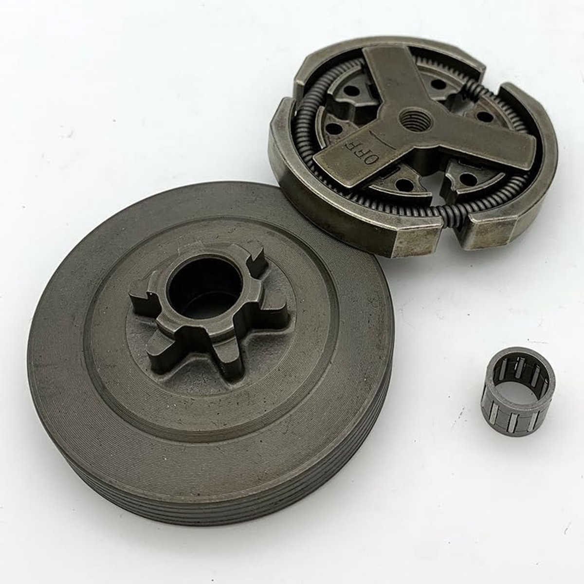 Kettingzaag Onderdelen - Koppeling Naaldlager - Onderhoud Tuinonderdelen - Specifieke Pasvorm - 3/8 Inch - Zilverkleurig