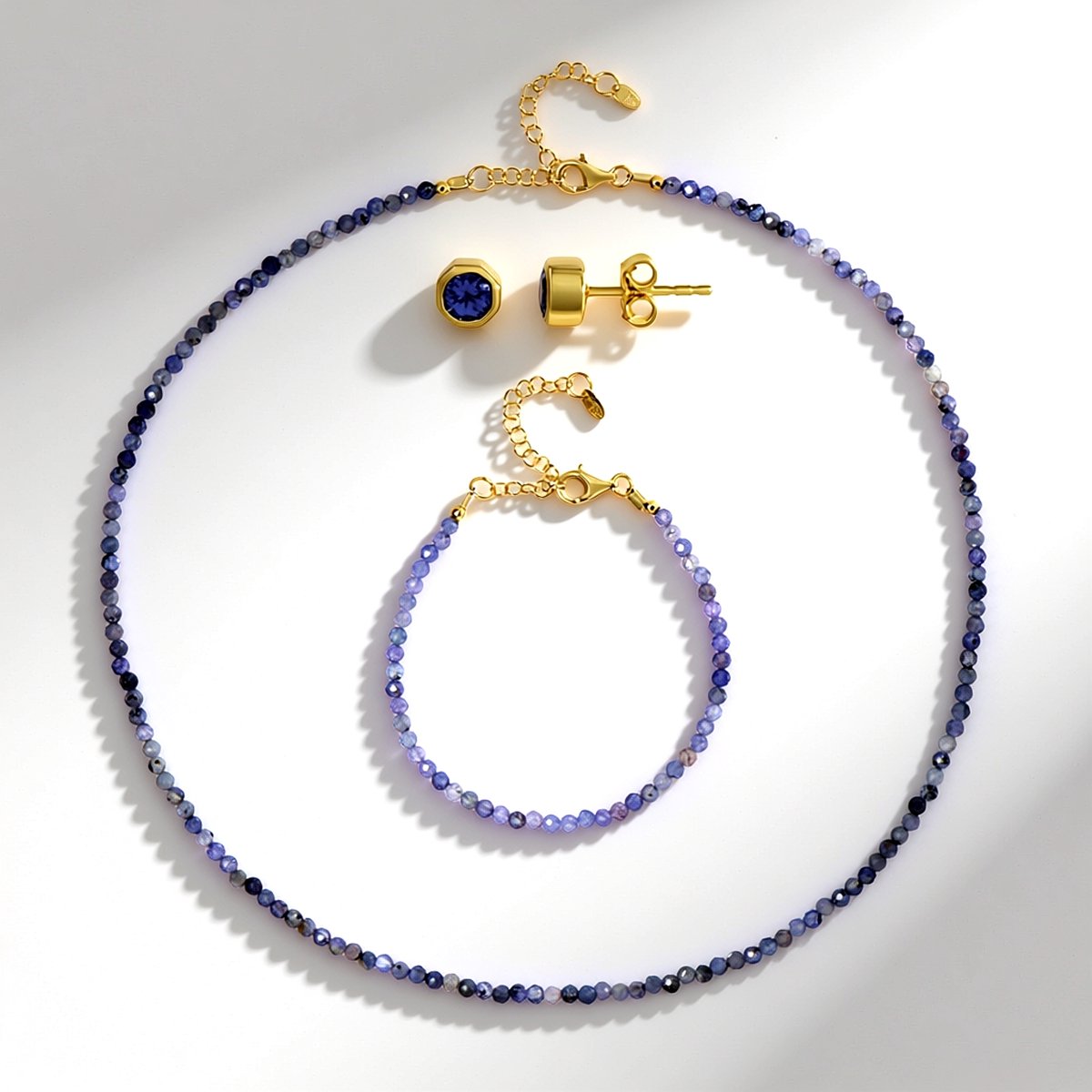 Cavill - Verguld 925 Sterling Zilver Sieraad Set - 42.055 ct Ronde Facet Tanzaniet uit Tanzania - Elegante Verstelbare Ketting, Armband en Oorbellen
