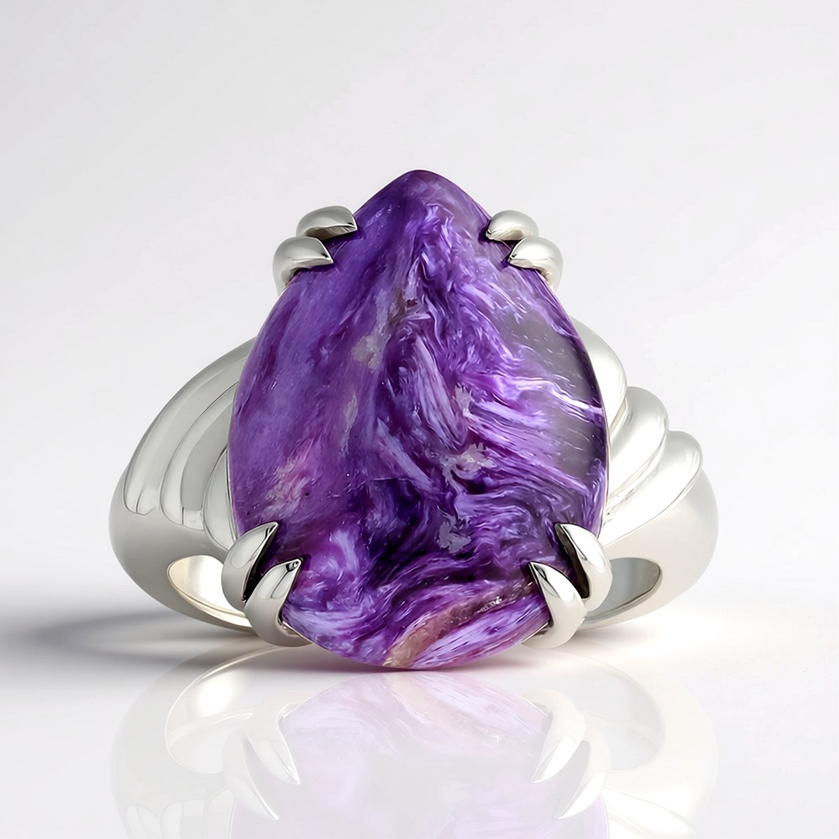 Cavill - 925 Sterling Zilveren Ring - Russische Paarse Charoiet 7,013 ct - Rhodium Verguld - Druppelvormige Cabochon - Moderne Elegantie
