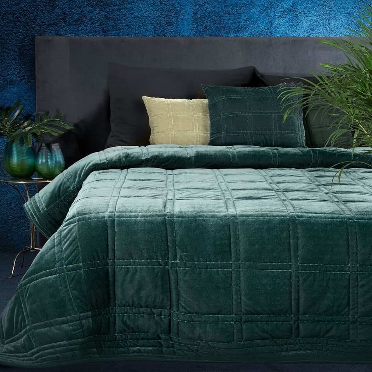 Hoogwaardige sprei, fluweel, gewatteerde bedsprei, zilverblauw, quilt, voor het hele jaar door, quilt, Kristin 2 donkermuntgroen, 220 cm x 240 cm