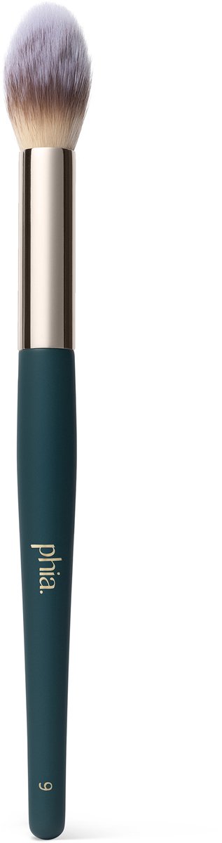 9 - Medium Powder Brush