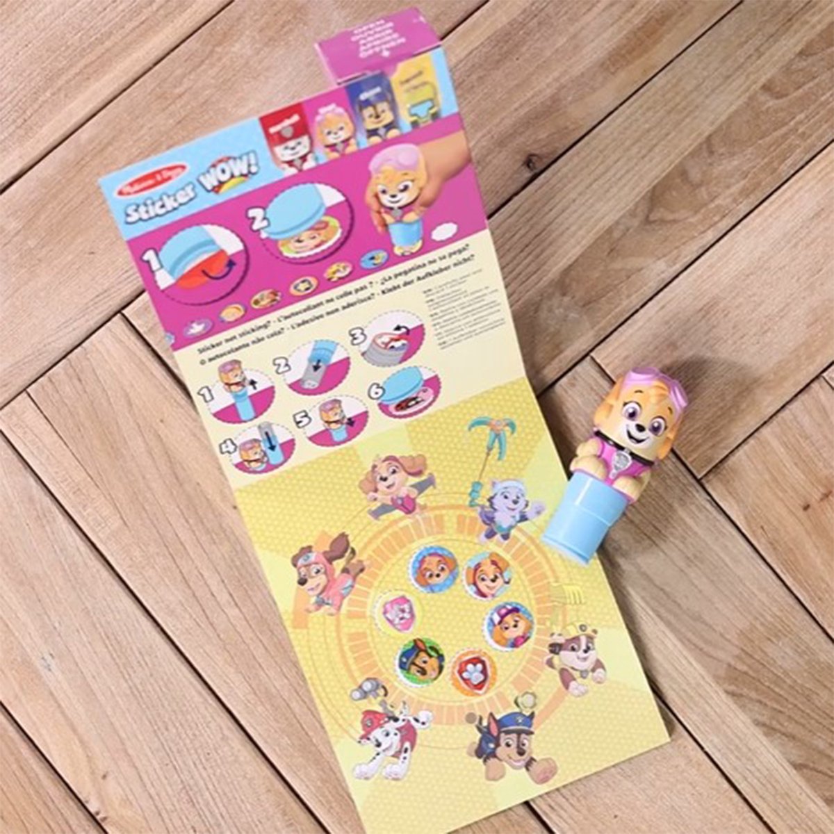 Melissa & Doug – Sticker Wow! - PAW Patrol - Skye — cadeau in Spellen & Speelgoed - foto 3