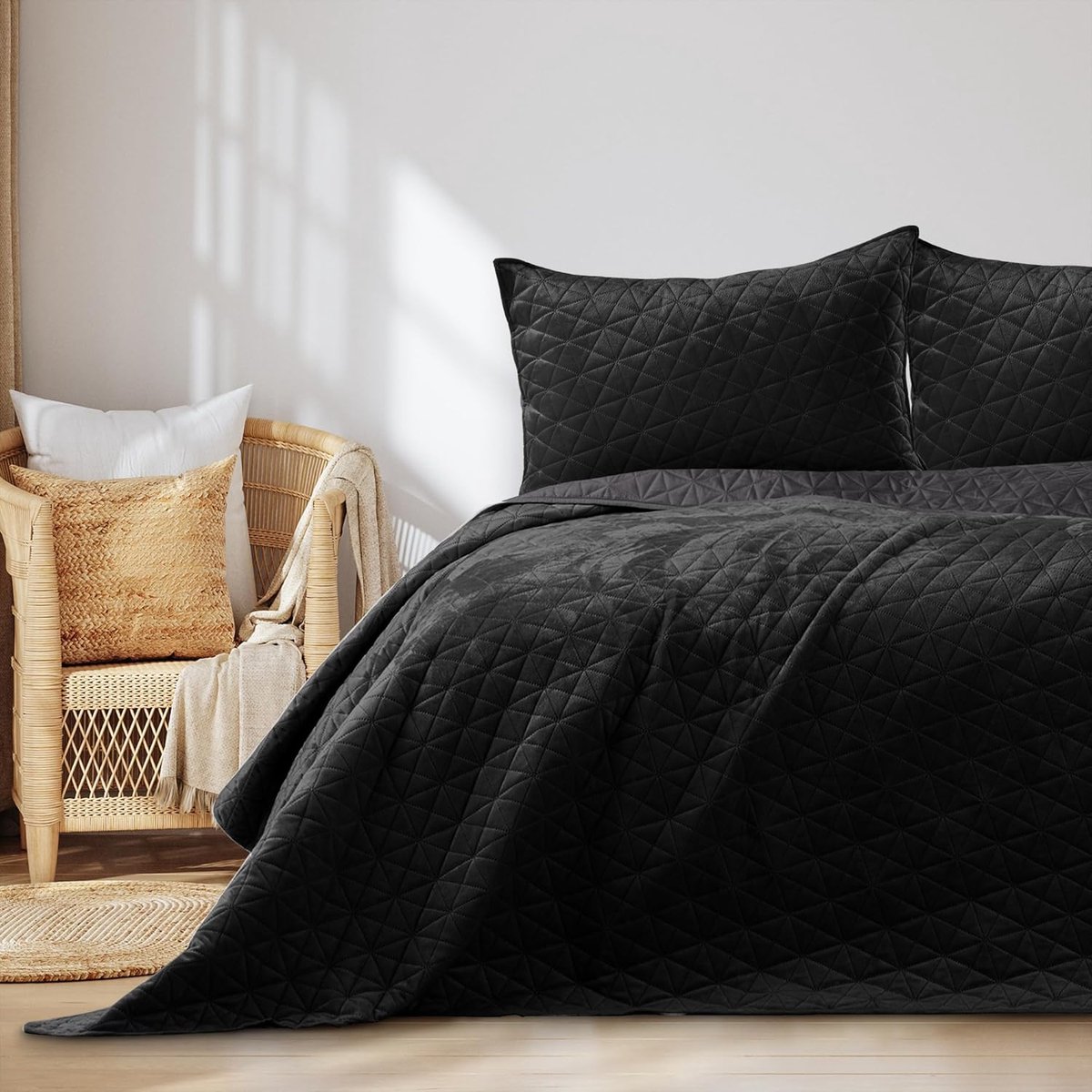 Sprei 220 x 240 cm Zwarte Sprei Dubbelzijdig Gewatteerde Fluweel