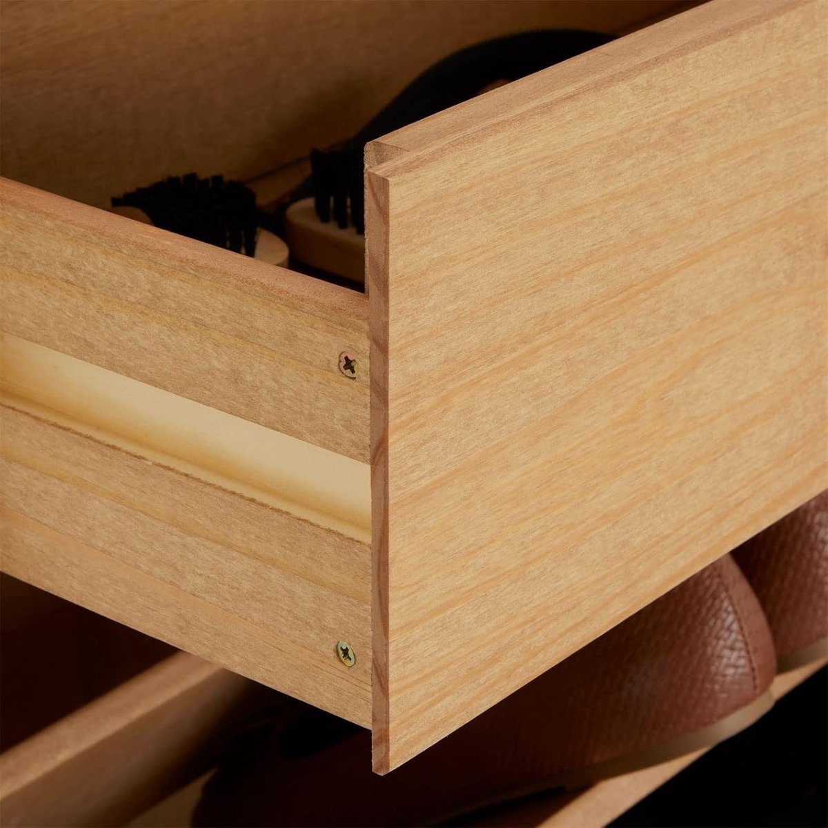Schoenenkast Bruin met Lade en 2 Kantelvakken - House&Garden Oxford - Houten Schoenenrek van Massief Grenenhout - Smalle Schoenopberger voor 8 Paar Schoenen - Landelijke Schoenenkast voor Hal en Gang - 58 x 93 x 25 cm