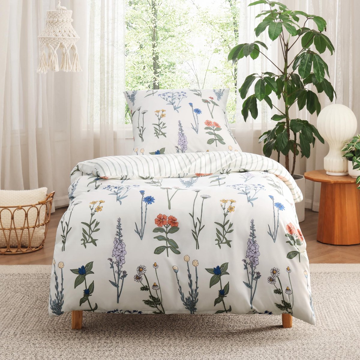 Dailygoods- Beddengoedset 135 x 200 cm - 2-delig - Kussensloop 80 x 80 cm - Öko-Tex - Bloemenpatroon - Ritssluiting - Ademend polyester - Dekbedovertrek