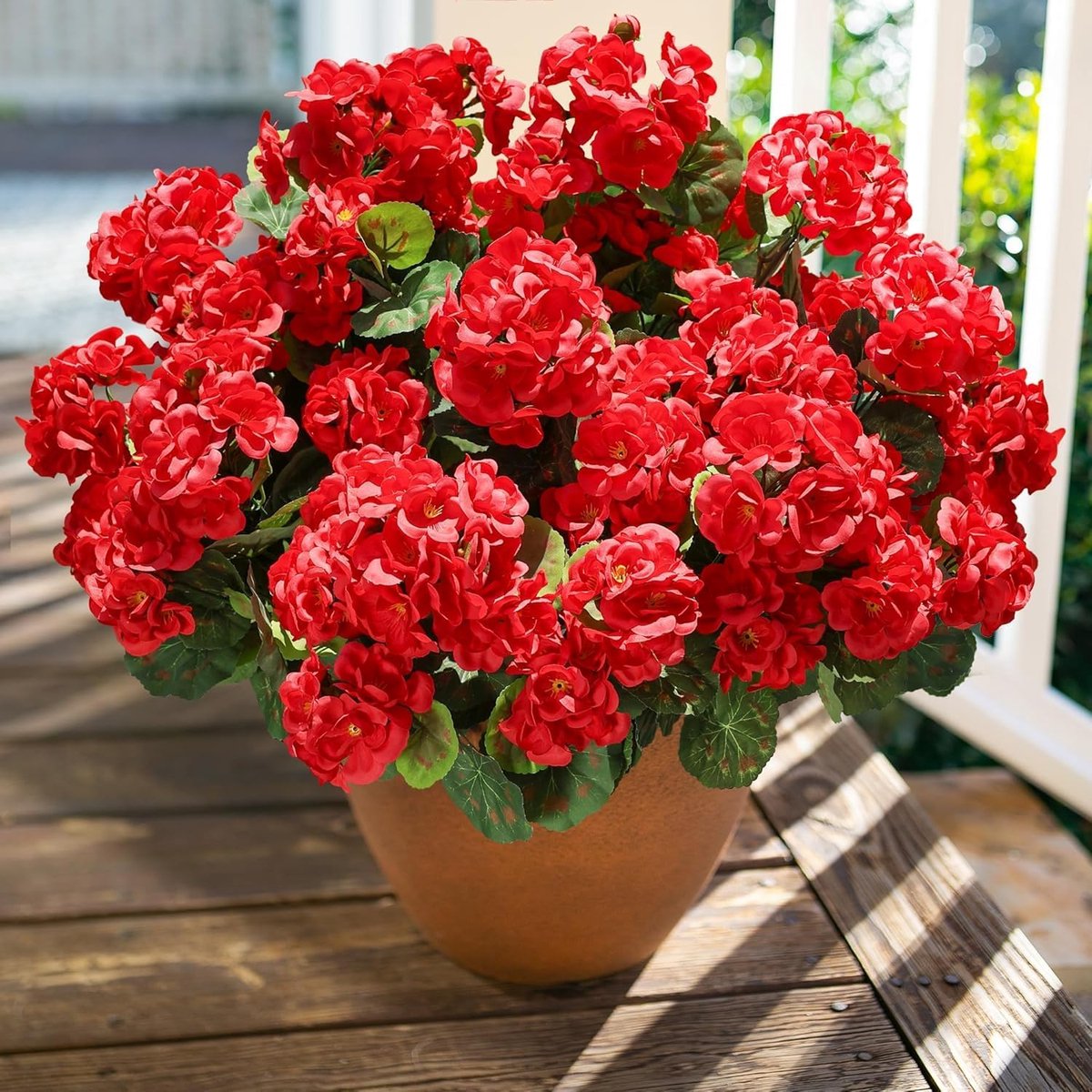 SnelShoppen - Set van 6 kunstgeraniums, UV-bestendig, weerbestendig, kunstbloemen voor binnen en buiten, felrood, perfect voor tuin, balkon en veranda