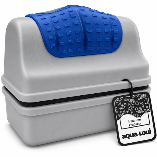 Grijze en blauwe algenmagneet met blauw gestructureerde grip en label 'Aquarium Products aqua-Loui'.