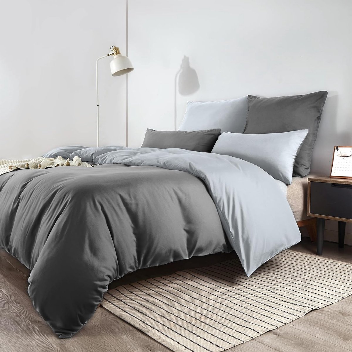 SnelShoppen - Luxe Beddegoed Set 200 x 200 cm Grijs - Microvezel Dekbedovertrek, Kreukvrij en Strijkvrij, Inclusief 80 x 80 cm Kussensloop, Perfect vo