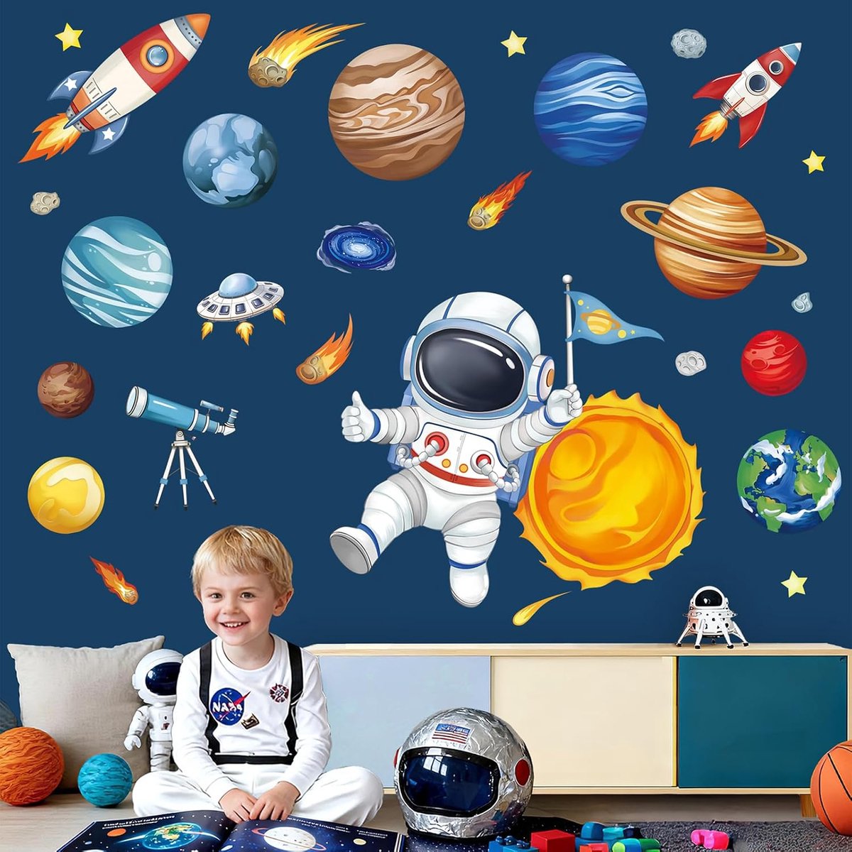 Muurstickers Ruimte - Astronaut en Planetenset - Peel en Stick Wanddecoratie - Sfeervolle kinderkamer - ShopVlot