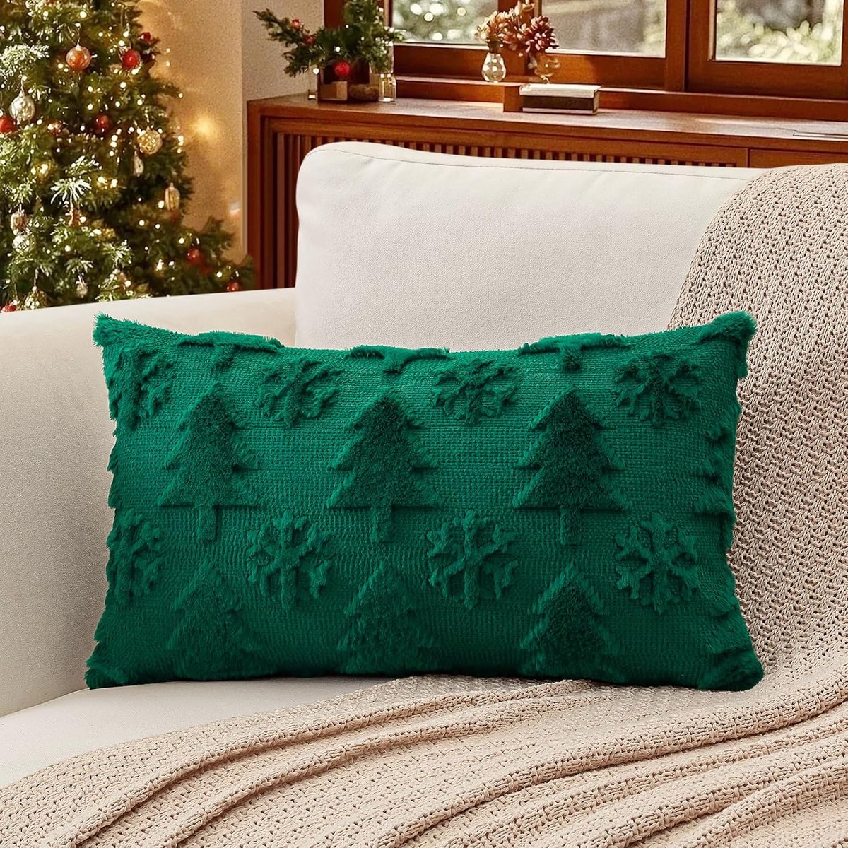Kussenhoes 30 x 50 cm - Groene kerstvelours - Decoratief met bomen en sneeuw - Perfect voor op de bank - ShopVlot