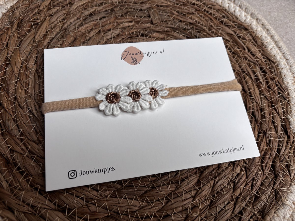 Baby haarband Madelief bruin - Baby haaraccessoires - Baby meisjes haarbandjes - Newborn haarbandjes -Baby Haarbandje - Kinderhaarband - babykleding - ba