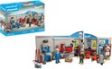 Playmobil Vespa garage speelset met 2 figuren, rode scooter en gereedschap.