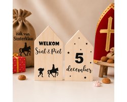 Troubadot | houten huisjes Sinterklaas | set van 2 houten huisjes | Wekom Sint & Piet | 5 december | hout | cadeau | Sinterklaas
