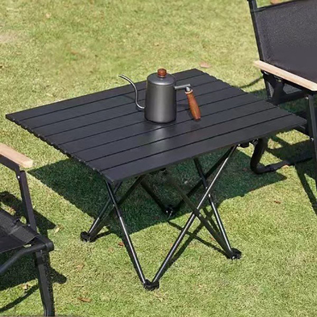 Opvouwbare ultralichte campingtafel 68 x 47 x 40 cm draagbare strand- en picknicktafel voor kamperen wandelen en backpacken buiten
