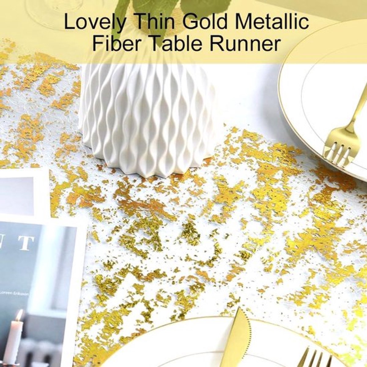 Gouden tafelloper van 10 meter lang en 28 cm breed, gemaakt van metallic folie met tule en pailletten, ideaal voor feestelijke tafeldecoratie, cadeaus en bloemen inpakken