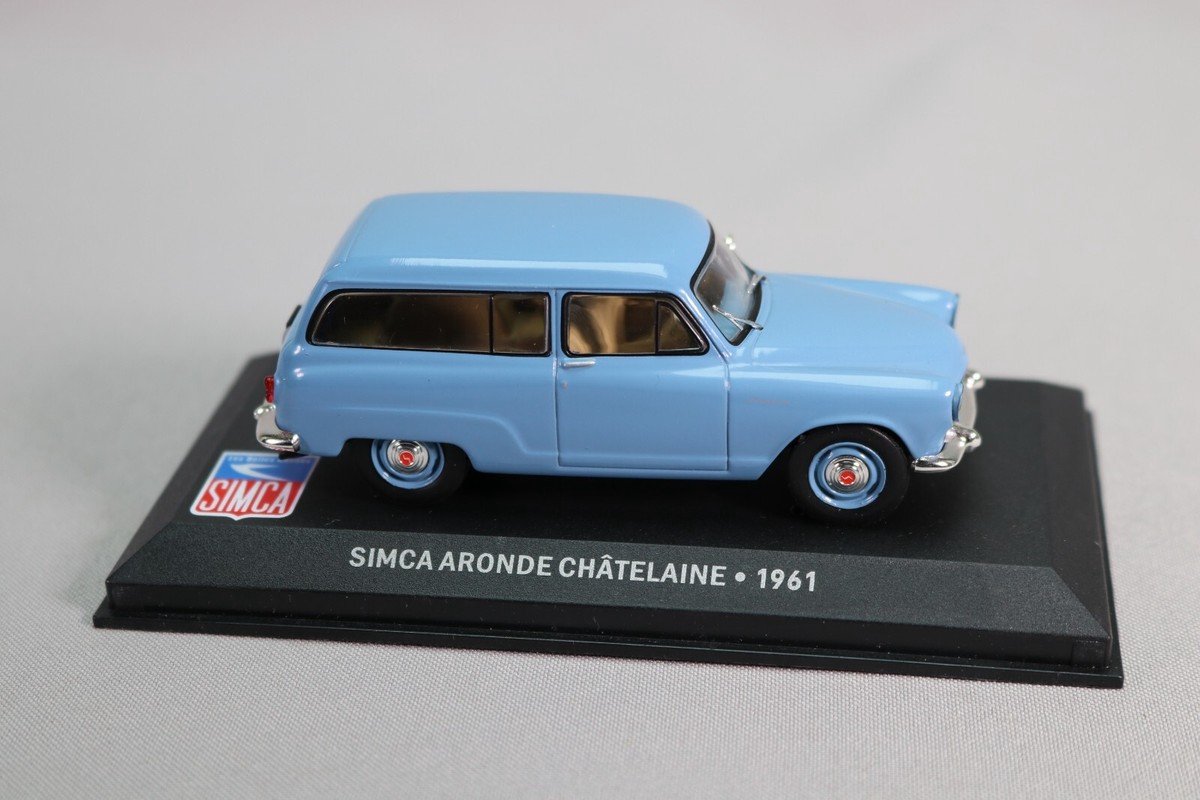 Modelauto Simca Aronde Chatelaine 1961 blue - Schaal 1:43