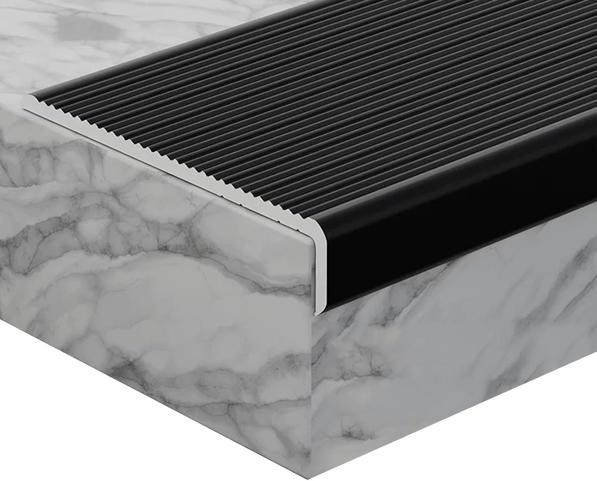 Aluminium trapneusprofiel - Randbescherming trap - Treden beschermen - Antislip profiel - 90 cm lengte - Zwart