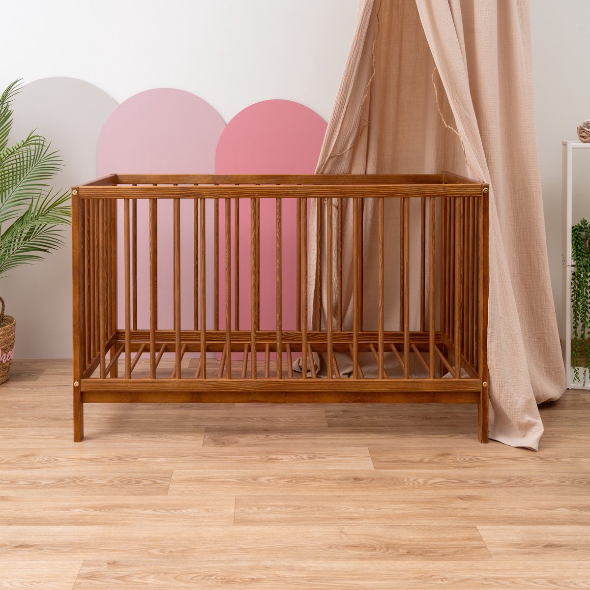 Need Sleep - Vera - Ledikant 60x120 cm - Babybedje met Lattenbodem - Verstelbare Hoogte - Gelakt met Watergedragen Lak - Honingbruin
