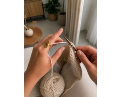 Happy Crafting haakring goud – garenring en garengeleider in de vorm van een pauw – voor haken en breien – verstelbaar