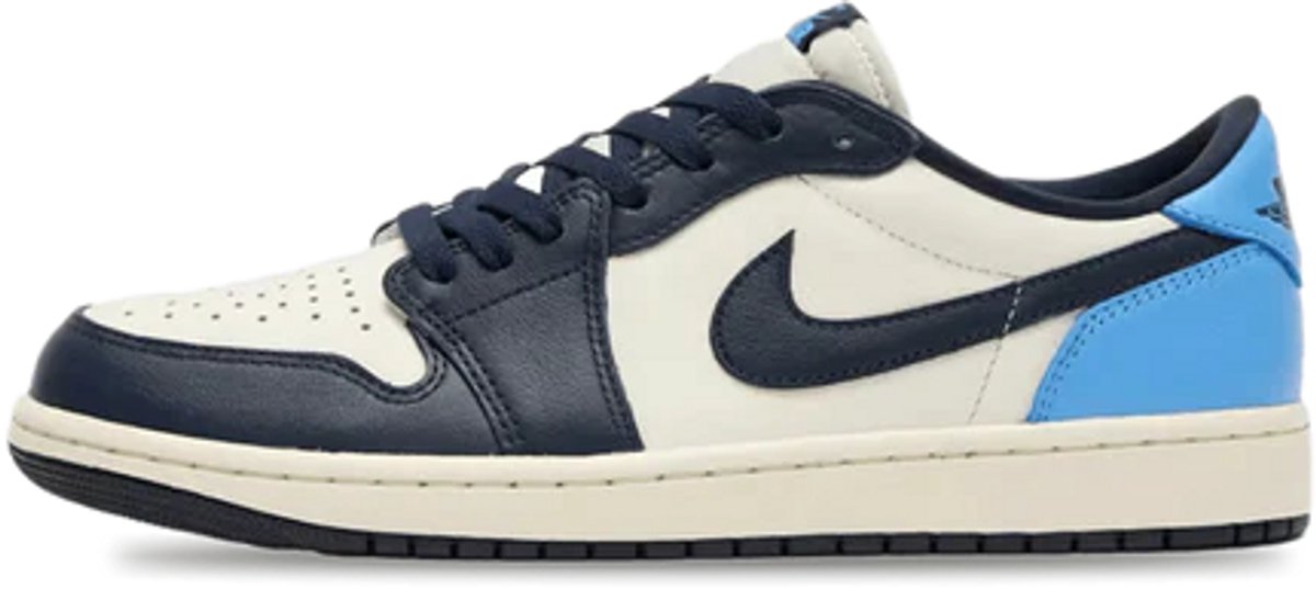 Jordan 1 Low OG Obsidian UNC