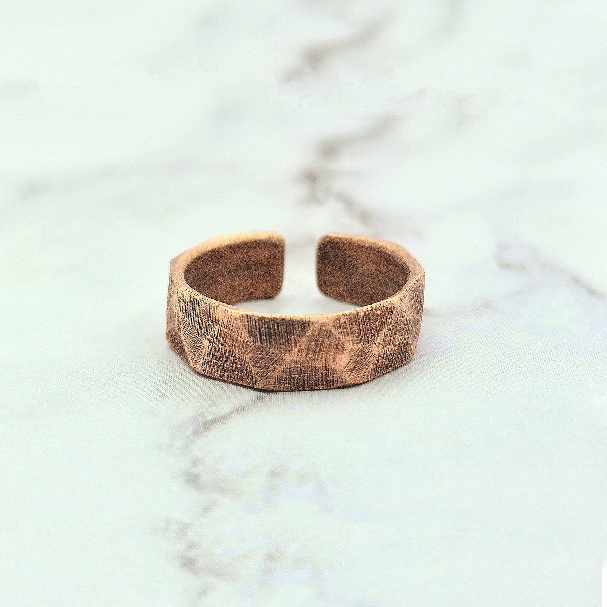 Mei's Tibetan Mystic Copper - Tibetaanse Ring - Koper - Roségoud - ringmaat 55 mm