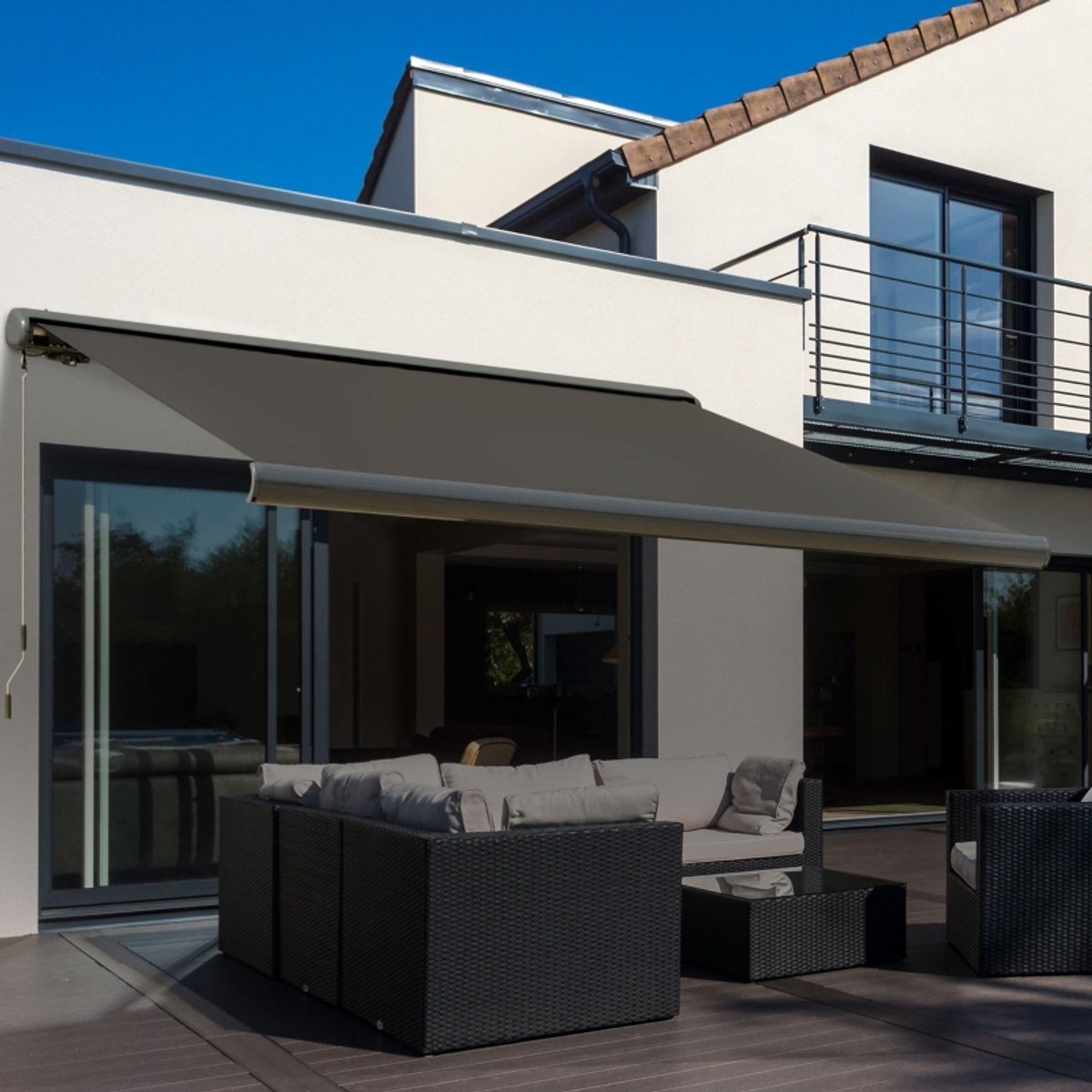 MIVRAY Zonnescherm – Elektrisch Met Afstandsbediening – 300 x 250 cm – Aluminium – Donkergrijs – Voor Gevels En Terrassen