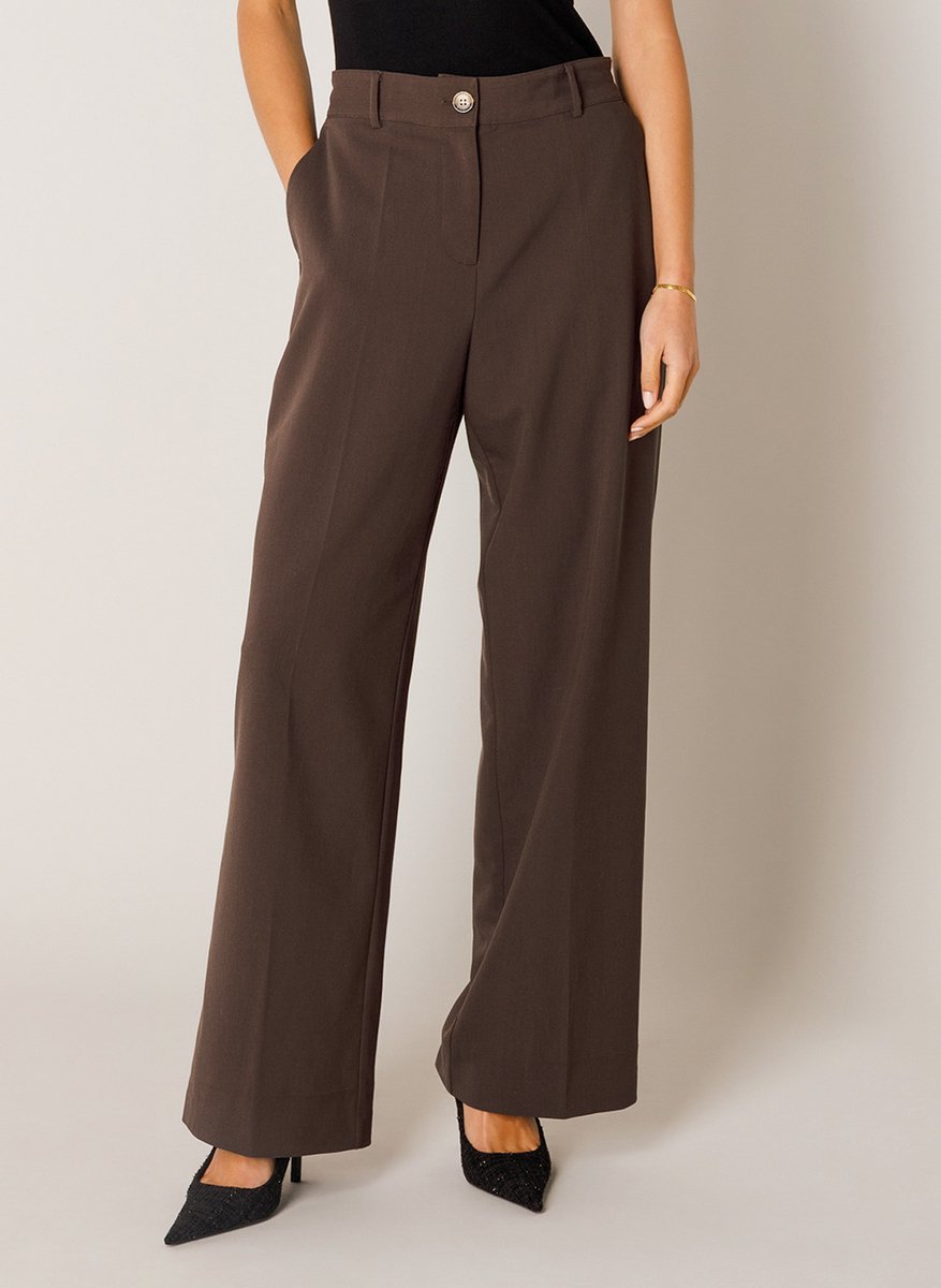 BASE LEVEL Yuna Pants - Brown - maat W42 / L32