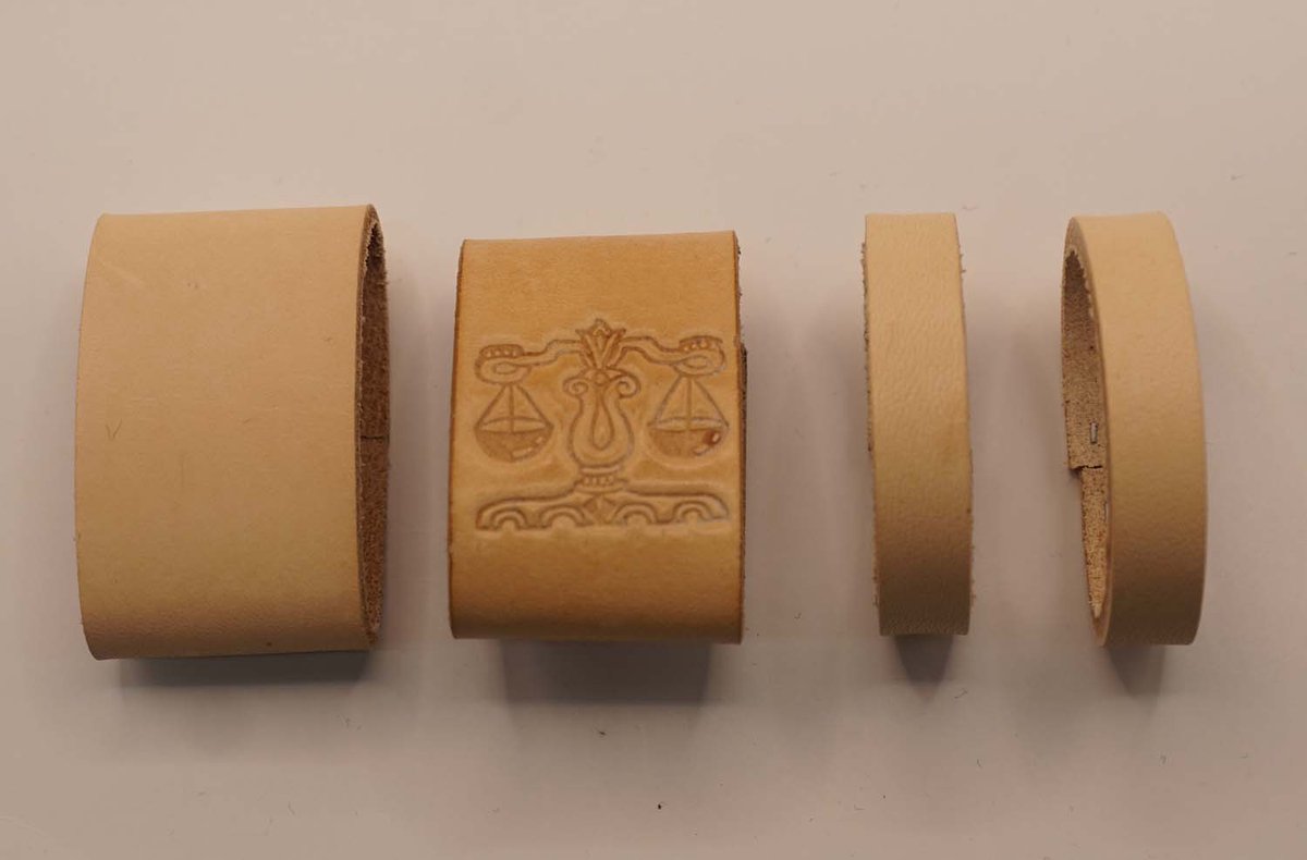 4 Lederen riem lusjes voor broekriem van 4 cm breed 1x sterrenbeeld WEEGSCHAAL 3 cm breed, 2x smalle uni 1 cm breed, 1x breed uni 3 cm breed - riem lusjes die je zelf kunt verven - riem lusje vervangen omdat die verloren is
