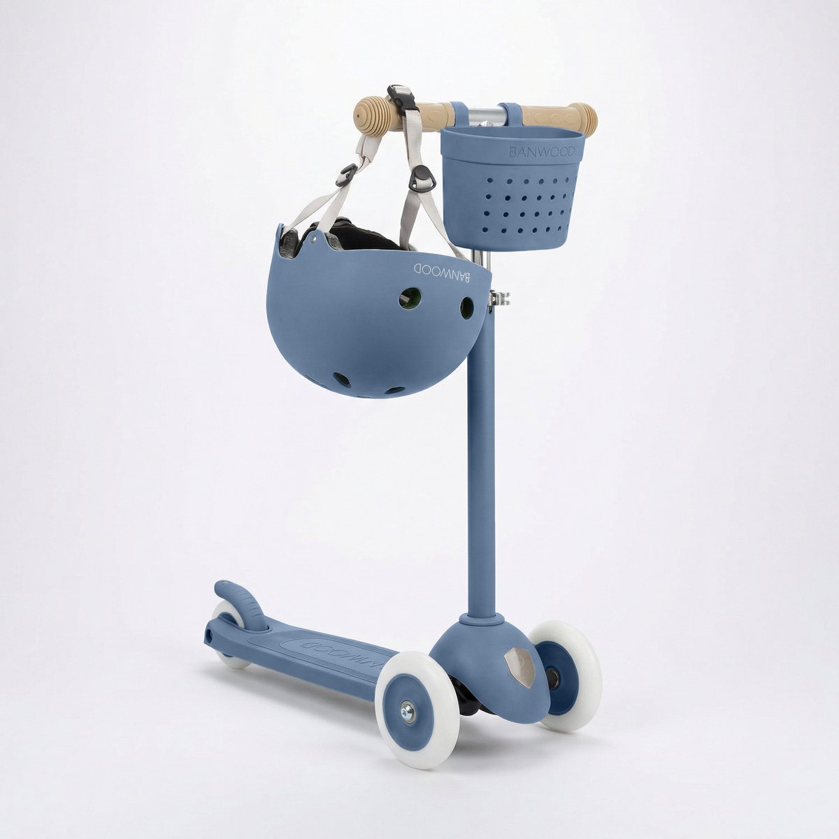 Banwood Eco Scooter + Basket + Eco Fietshelm - Deep Sea - kinderstep - kinder helm - voordeelset