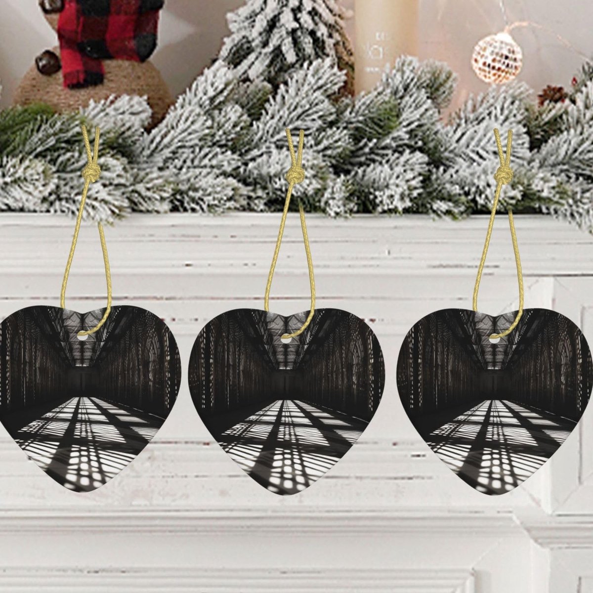 Kerst Ornament Hart - Keramiek met Gouden Lint