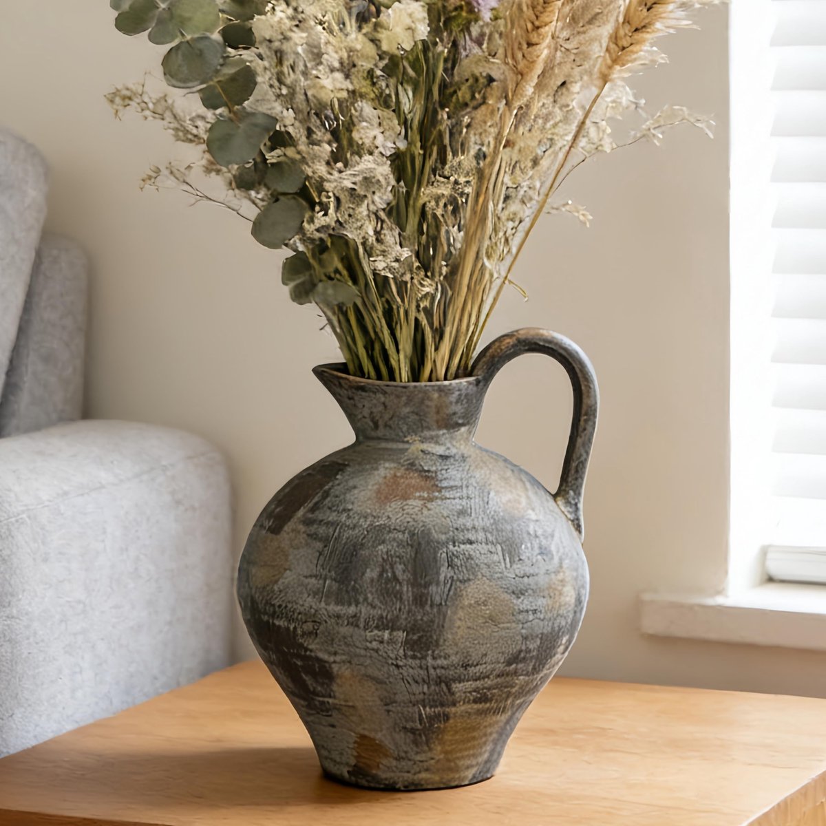 Keramische vaas 22,5 cm - bruin vintage stijl - rustiek ontwerp - perfect voor woondecoratie - ShopVlot