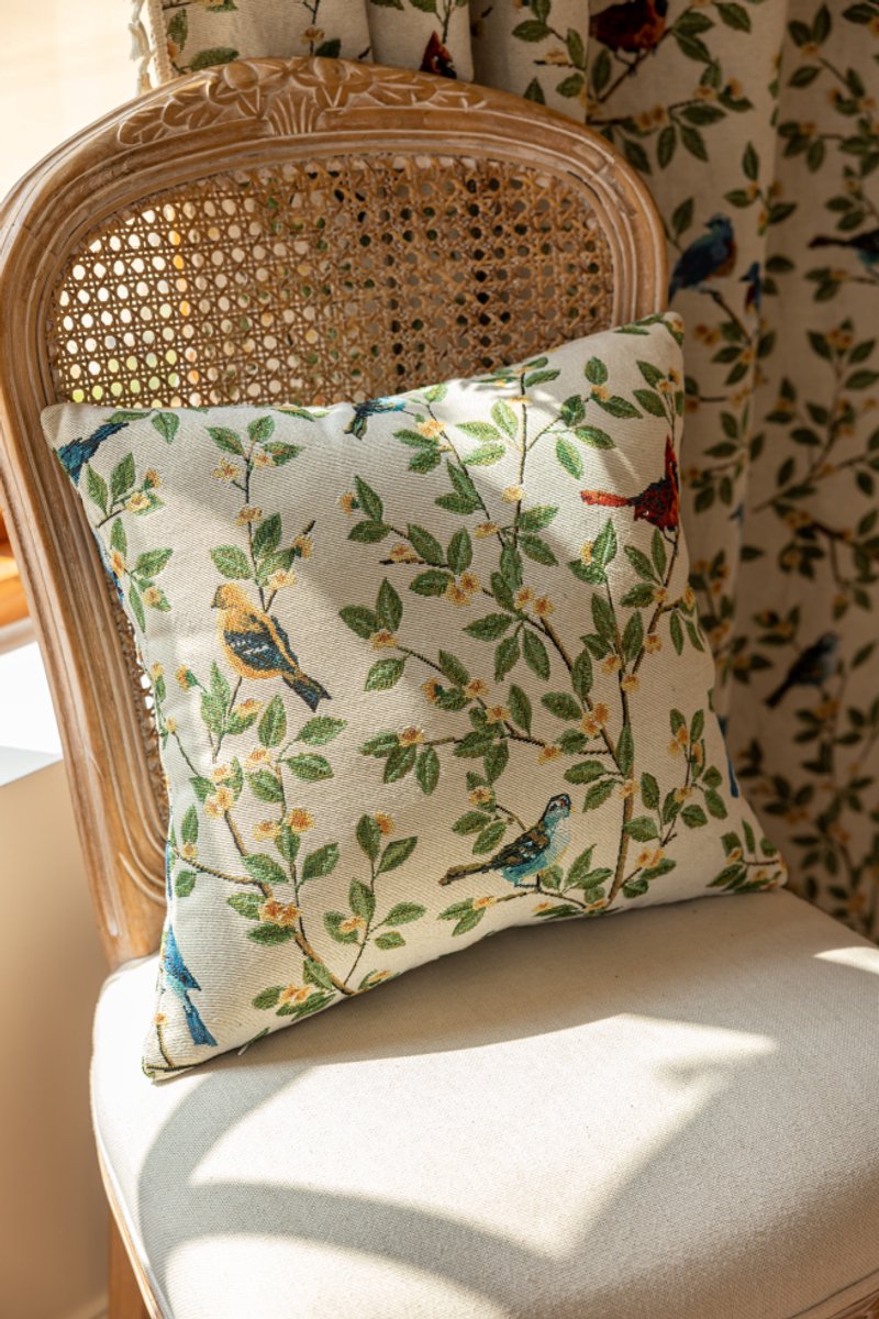 Decoratieve kussenhoes van geweven polyester in vintage botanische stijl met vogelmotief