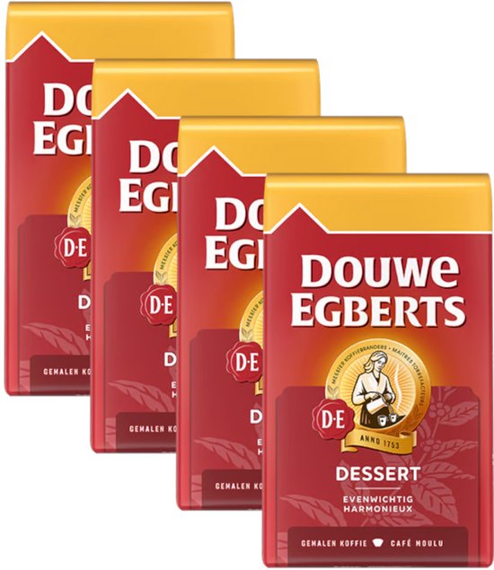 Vier pakken Douwe Egberts Dessert gemalen koffie. Rood met gouden bovenkant. Met afbeelding van koffiebranders.
