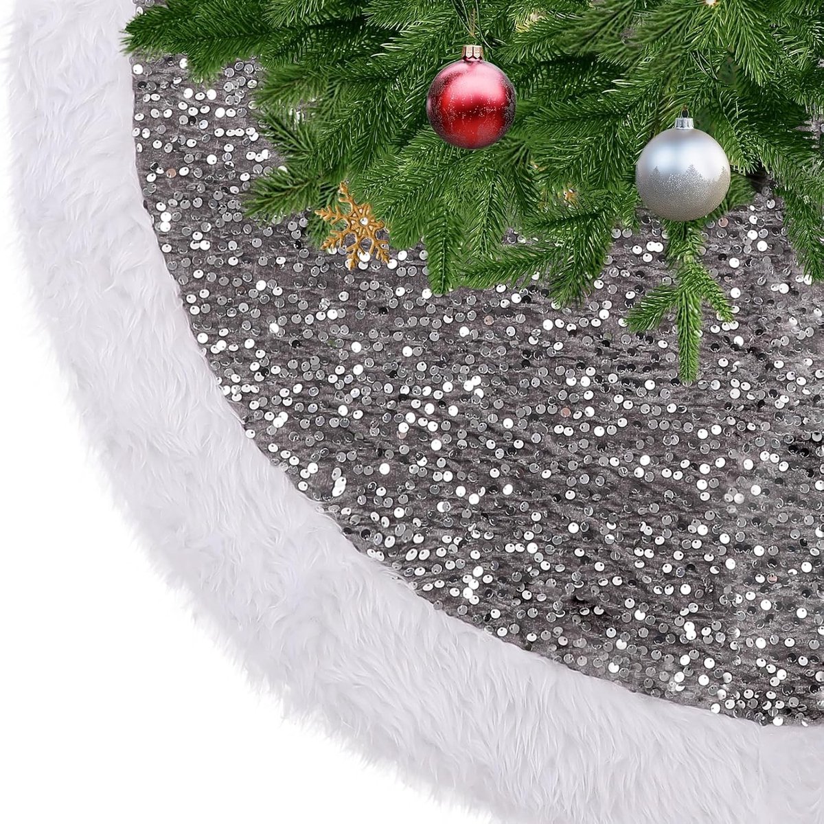 Fluffy Grijze Kerstboomrok met Pailletten van Dikke Neppels, Kerstboomdeken en Mat voor een Feestelijke Sfeer