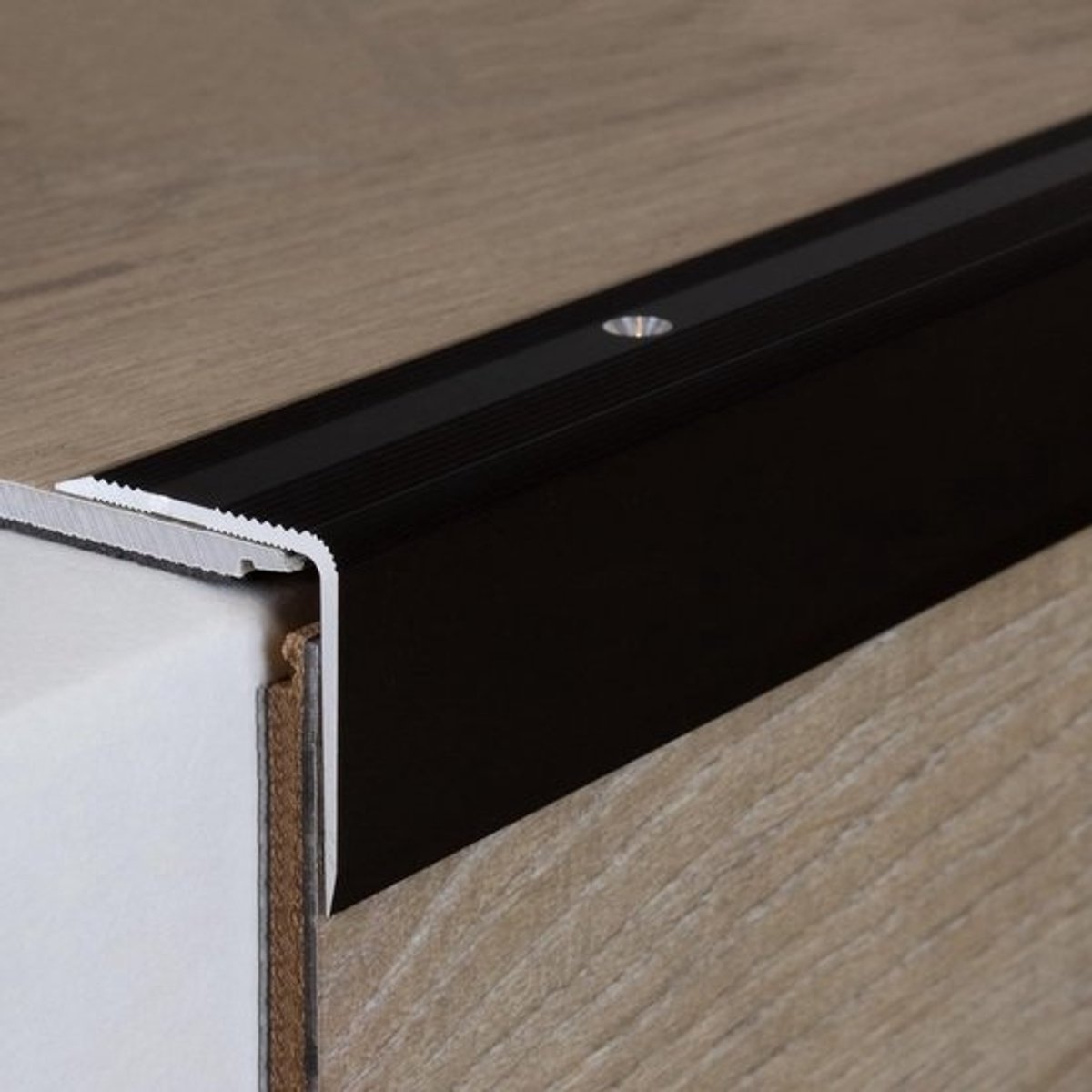 Aluminium Trapprofiel Hoekprofiel Donker Brons 40x42mm Lengte 100cm - Sterk en Veilig