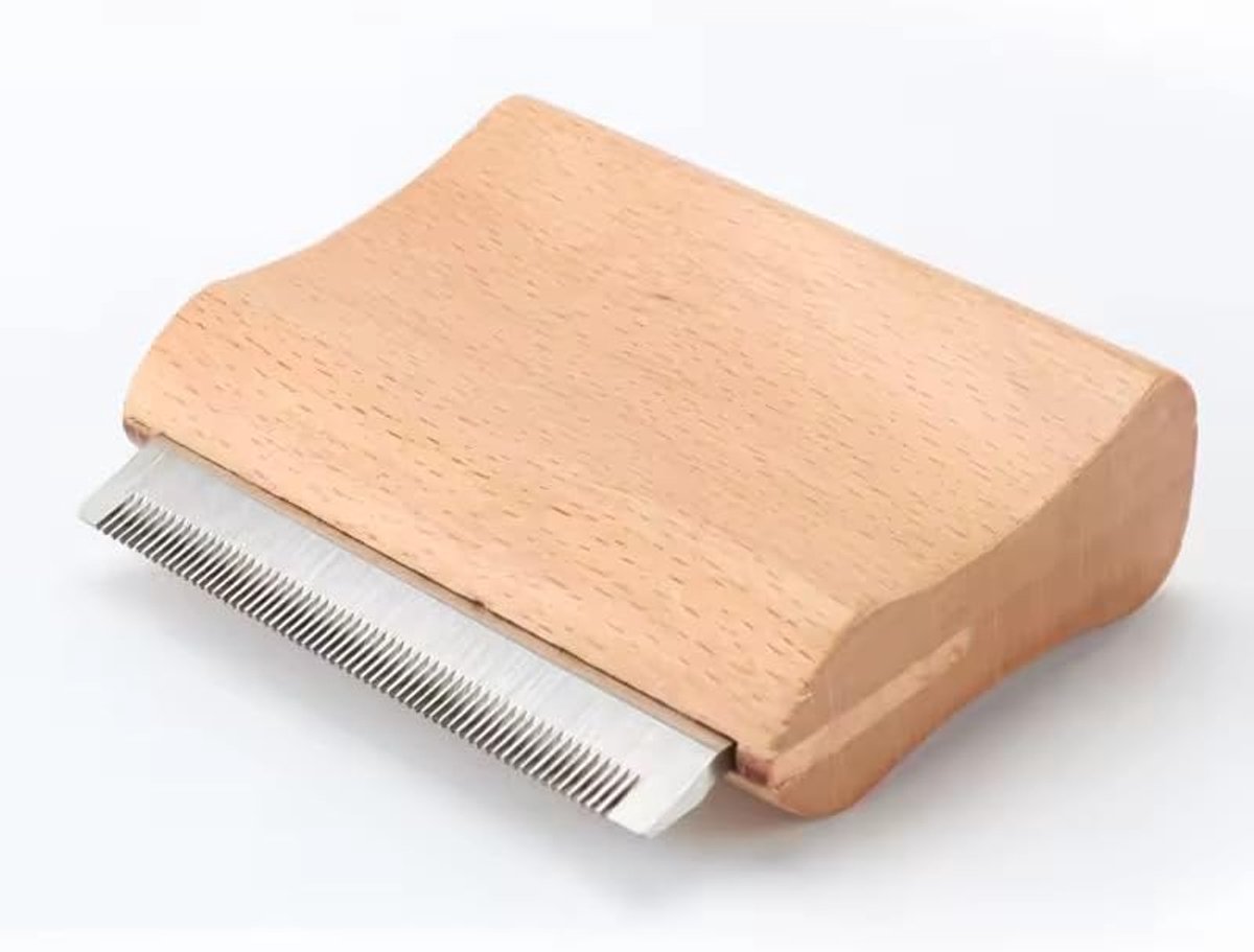 | De ideale hulp bij het verharen van uw paard | De beste striegel voor paarden tijdens het verharen | Borstel speciaal voor het verwijderen van ondervacht en losse haren | (11cmx6cm)