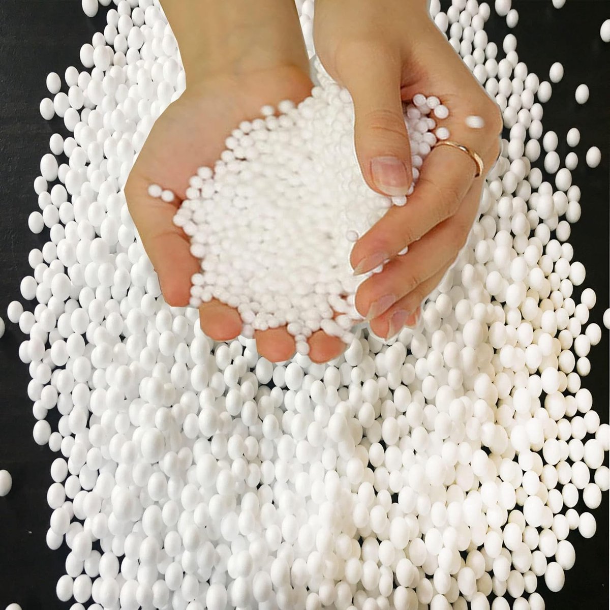 Mini foam balls 2pcs - polystyreen - lichtgewicht - ideaal voor decoratie - SnelShoppen