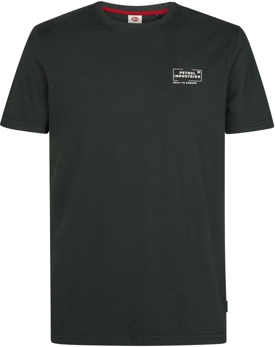 Donkergroen T-shirt met wit Petrol Industries logo op linkerborst. Rode bies aan kraag.