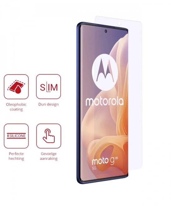 Motorola Moto G85 5G met "Rosso" screen protector met oleophobe coating, dun design en silicone hechting.