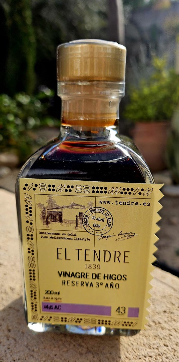 El Tendre vinagre de higos 200ml, vijgenazijn, culinaire traktatie voor vele gerechten en marinades te gebruiken.